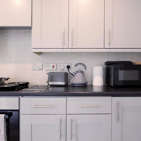 Apartments In The Heart Of Пензанс Екстериор снимка